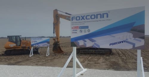 Foxconn a promis à 85 un pourcentage des terres nécessaires à l’usine. La famille Borzinki a vendu sa part ...