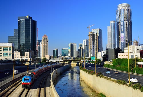 Bom Dia. Procuro 2 apartamentos para compra imediata! * O preço de cada um dos apartamentos não ultrapassará um milhão ...