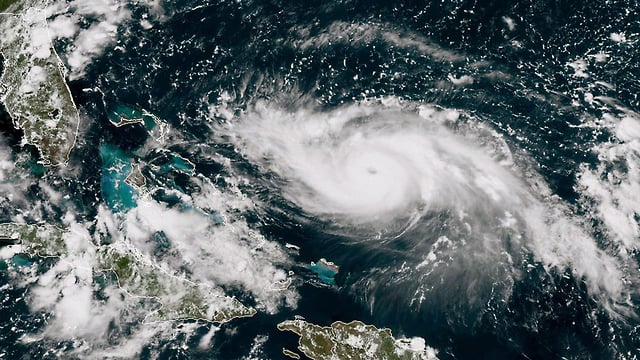 The hurricane is getting stronger, the Israelis are preparing: "Fuel and food reserves" Trump has announced a situation ...