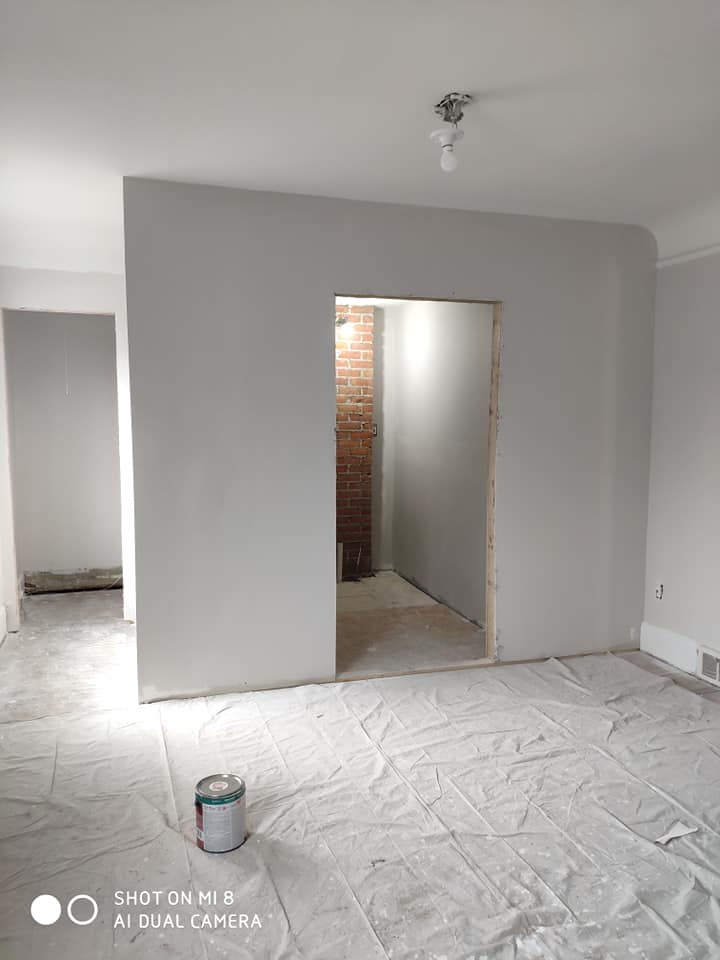 Øger husets værdi ... på billedet Tilføjelse af et badeværelse i en master suite. Vi fandt ud af at øge mesteren ...