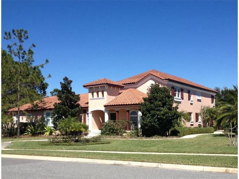 Great Howie in the Hills FL WHOLESALE property on the market !! 5 beds, 4 baths, ...