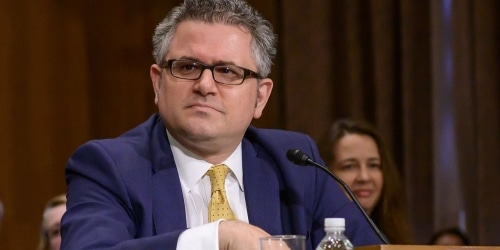 Η αγορά πρόκειται να αλλάξει για παίκτες πολλών οικογενειών - αναρωτιέμαι τι θα συμβεί. [] ()