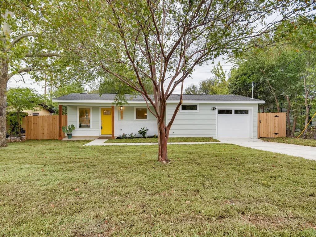 Open House 3b / 2b Single-family house, one floor, completely renovated; Be ready! ...