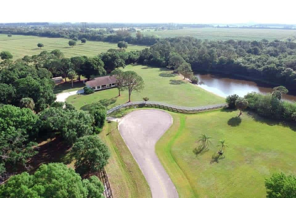 נמאס לכם שהבית שלכם נמצא בהישג יד של שכנתכם? הידעת את זה ...