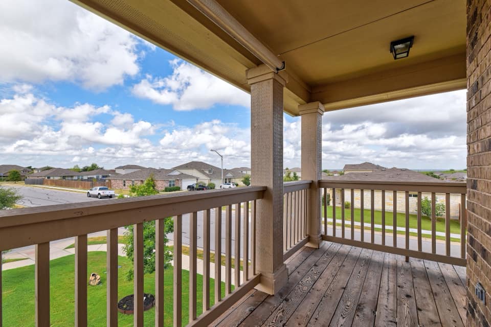 רישום חדש ופנטסטי באזור ג'ורג'טאון / Round Rock. נכס משקיעים נהדר. 3b ...