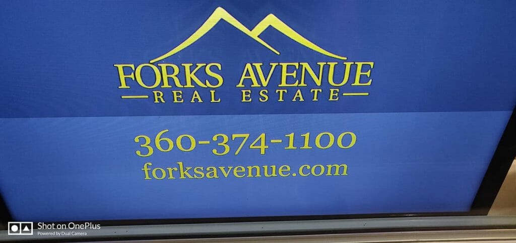 Forks also make real estate. Now you just have to look for the rest of the cutlery ....