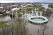 Afbeelding kan bevatten: lucht, buiten en water