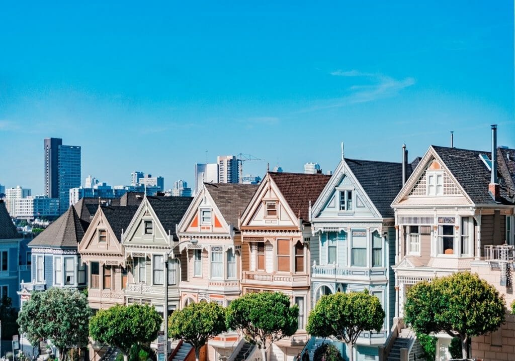 «Η αξία του αμερικανικού σπιτιού αναμένεται να μειωθεί κατά το δεύτερο εξάμηνο του 2020, οι αγοραστές κατοικιών επέστρεψαν στην αγορά ...